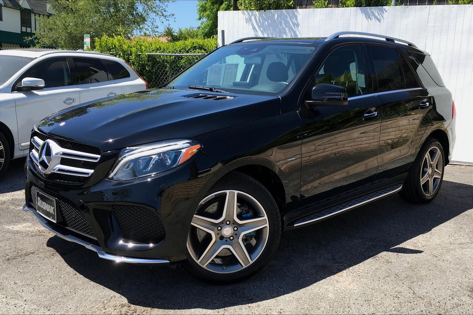 Pre-Owned 2016 Mercedes-Benz GLE GLE 550e 4D Sport Utility In Pasadena ...