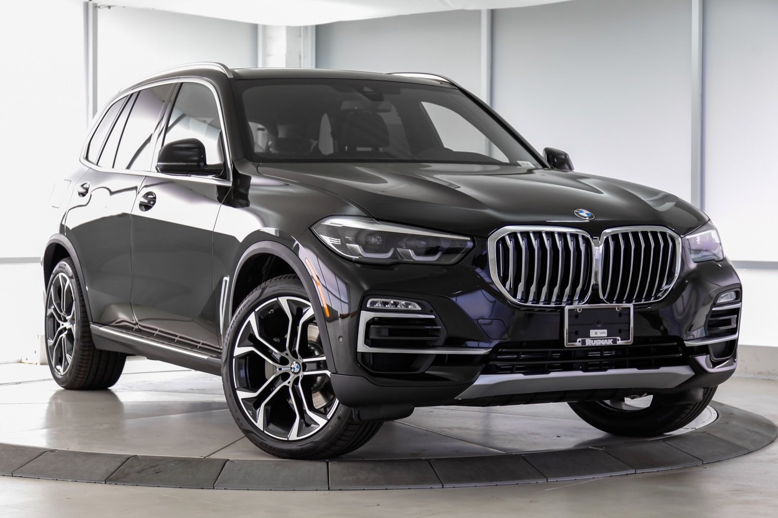 Bmw x5 xdrive40i характеристики