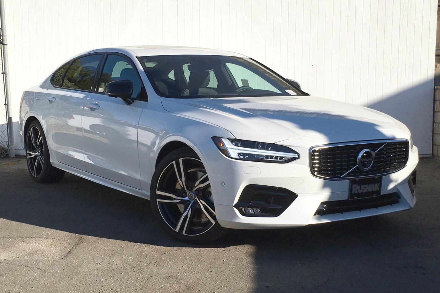 Volvo s90 t6