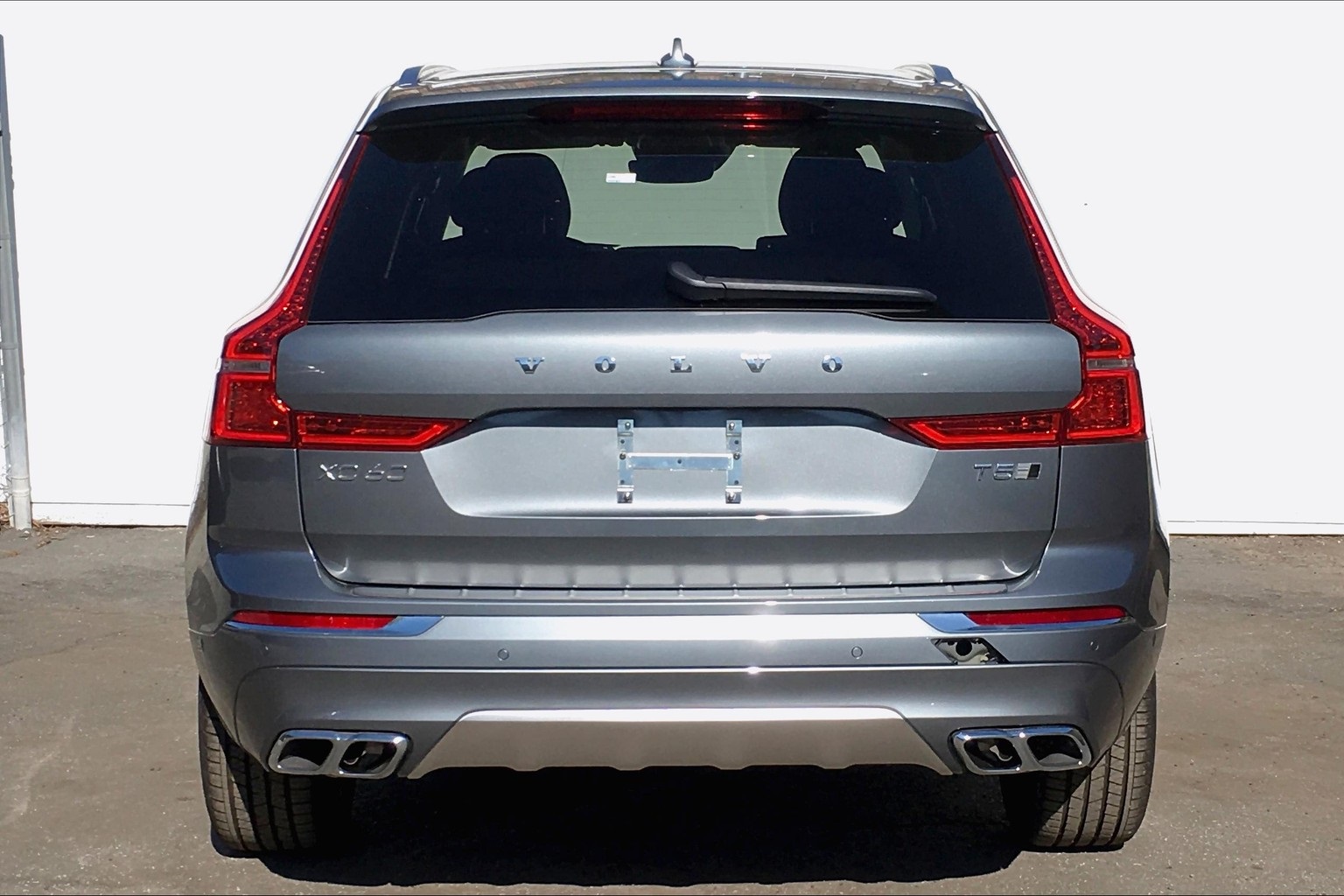 New 2019 Volvo XC60 T5 Inscription 4D Sport Utility in Pasadena ...