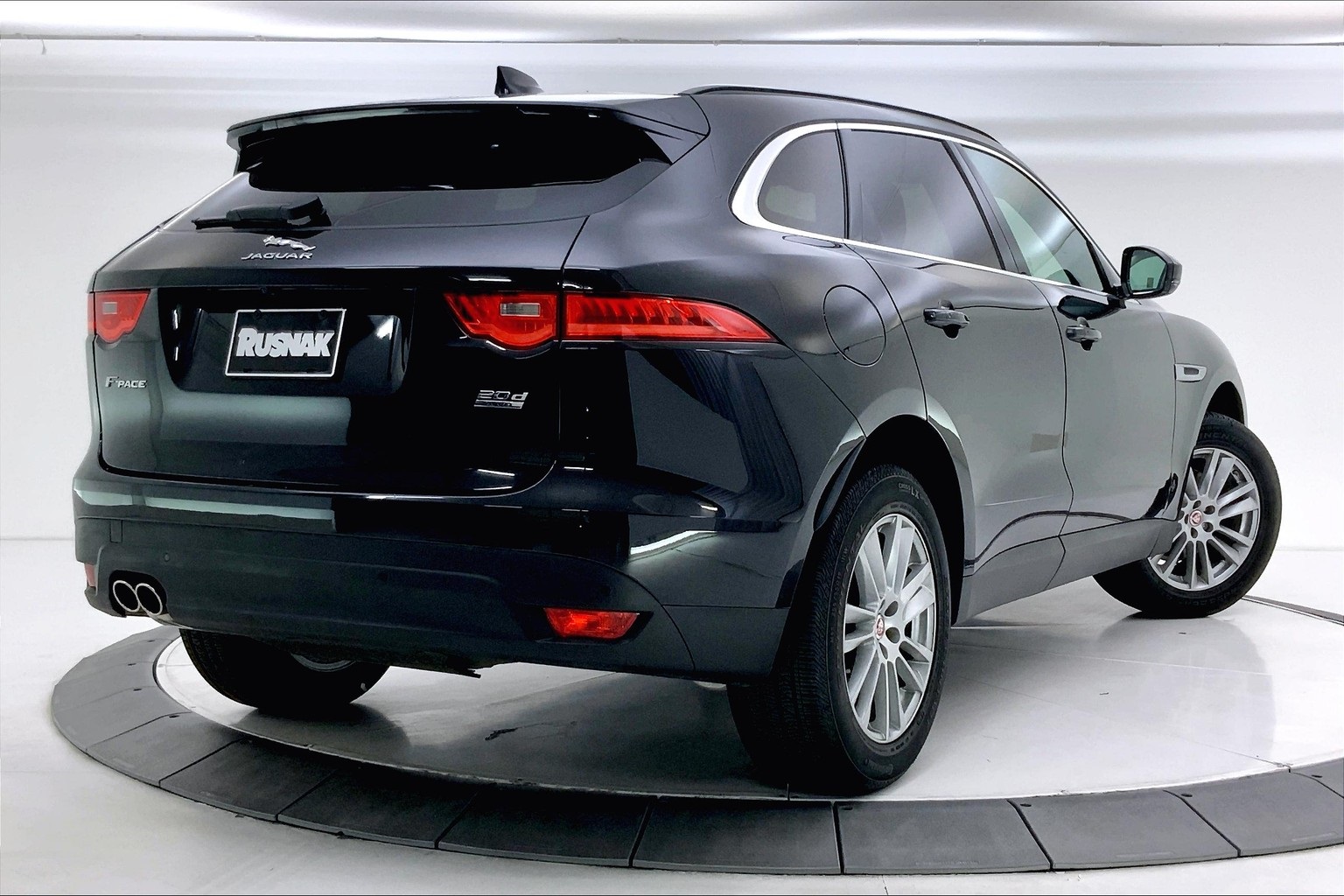 Pre-Owned 2018 Jaguar F-PACE 20d Prestige 4D Sport Utility In Pasadena ...