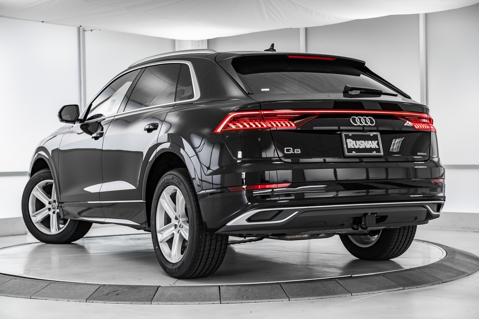 New 2019 Audi Q8 4D Sport Utility in Pasadena #22190355 | Rusnak Auto Group