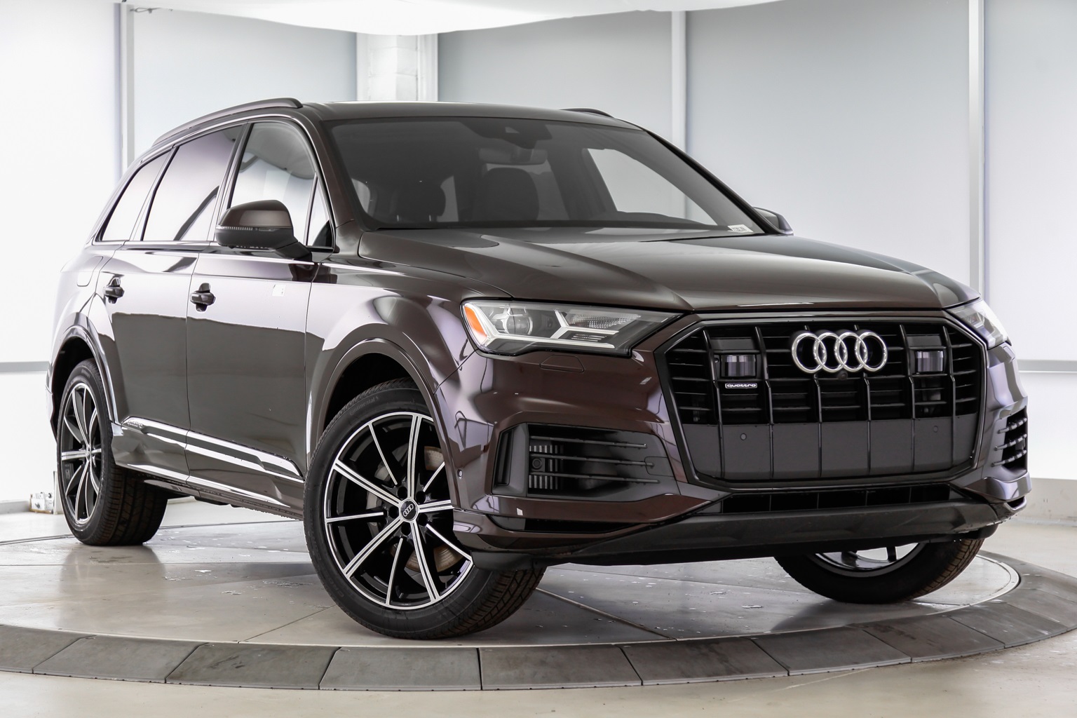 new 2020 audi q7 55 premium plus 4d sport utility in