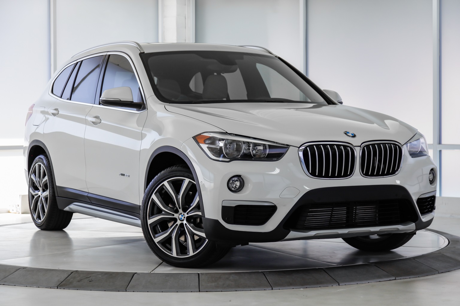 Certified Pre-Owned 2017 BMW X1 xDrive28i 4D Sport Utility in Pasadena