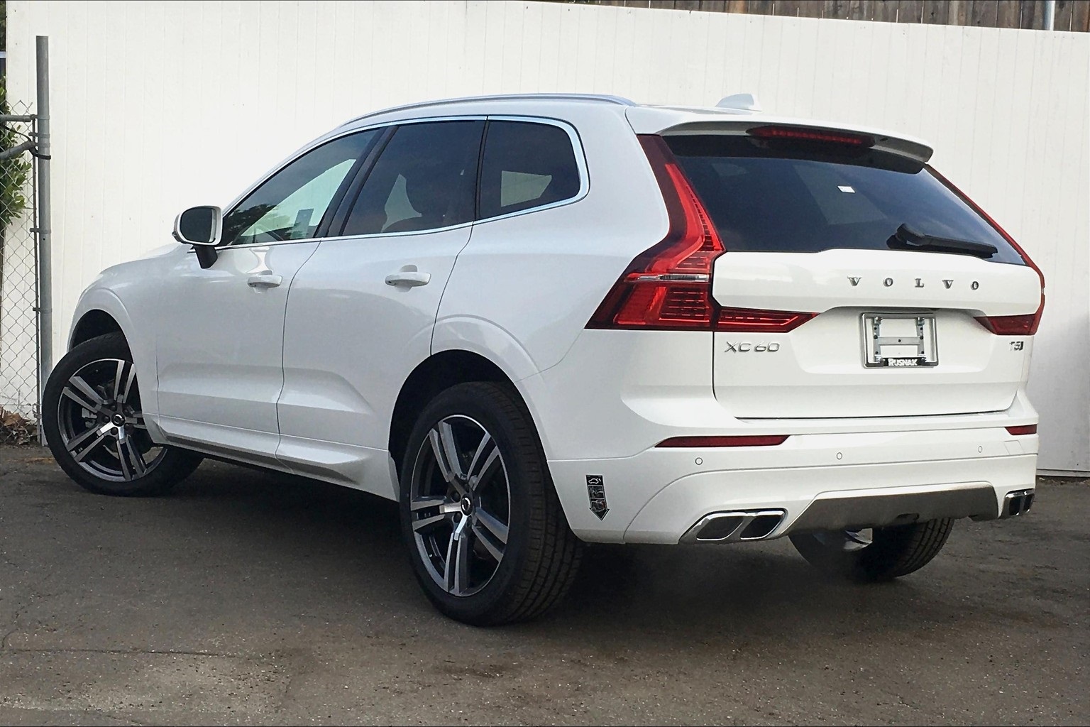 Volvo xc60 t5 характеристики